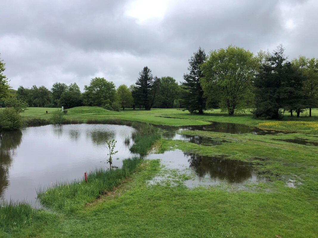 Cliquez-ici : départ du trou n°4